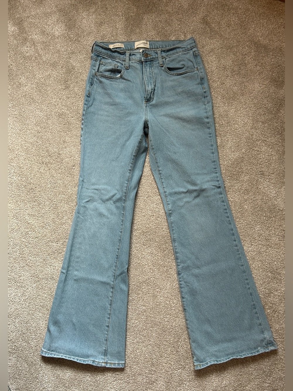 Universal Thread high rise flare jean